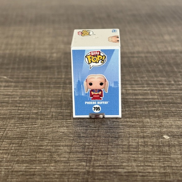 Funko Bitty Rachel Green, Phoebe Buffay, & Chandler Bing Pops - Picture 11 of 15